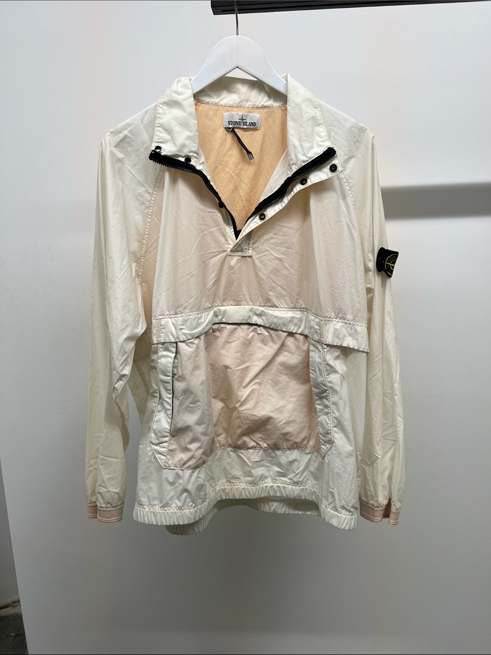 Stone Island Off-White Pullover Anorak - Picture 1 of 8